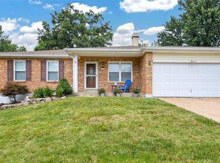 786 Sur Vista Dr, Arnold, MO 63010