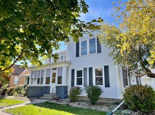 2003 17th Ave, Monroe, WI 53566