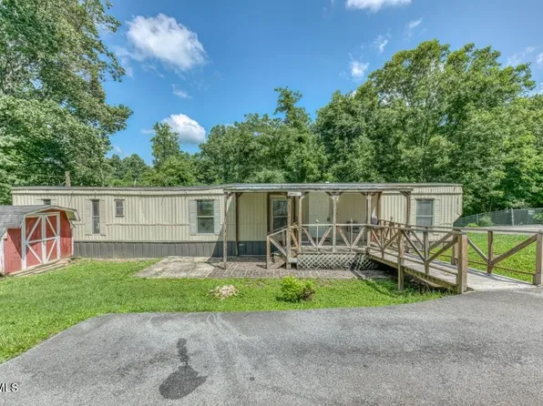 318 & 322 Deck Valley Rd, Bristol, TN 37620