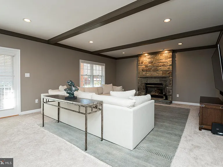 5920 Maplewood Park Pl — Photo 20