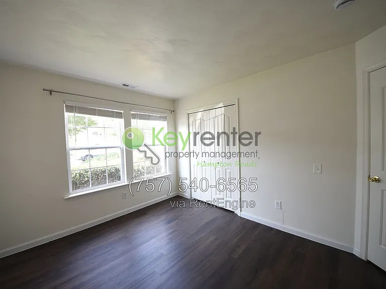 1109 Lady Ashley Dr — Photo 34