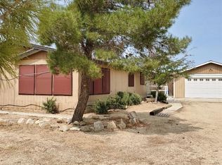 25363 Kargat Ave, Lancaster, CA 93536