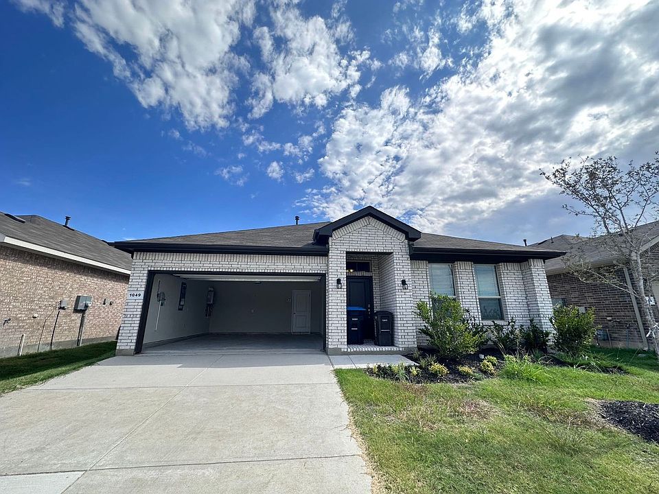 1st image of 1049 Kirkham Dr