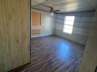 503 E South St, Henrietta, TX 76365
