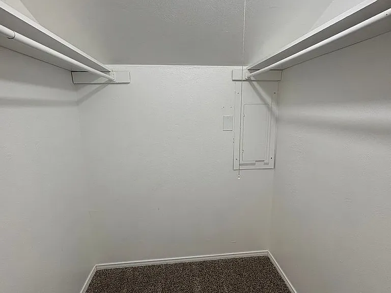 1607 Horizon St — Photo 10
