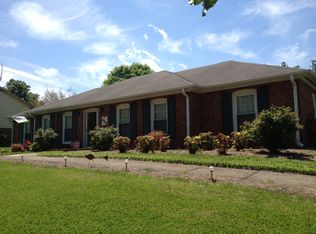 2424 Vincent Rd, Winston Salem, NC 27106