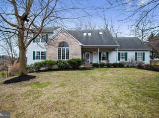 40 Stonebridge Dr, Hockessin, DE 19707