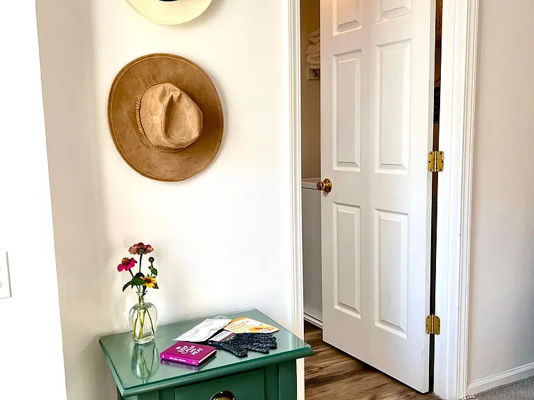 107 Riverview Dr #8 — Photo 9