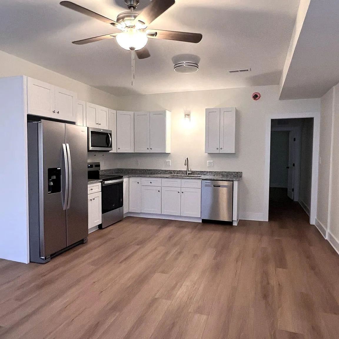 1 bed, 600 sqft, $1,475 — Photo 2