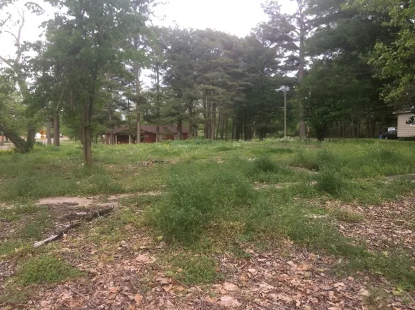 621 Tulip St, Earle, AR 72331