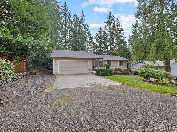 2nd image of 4006 105th Street Ct