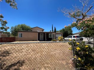 39011 10th St W, Palmdale, CA 93551