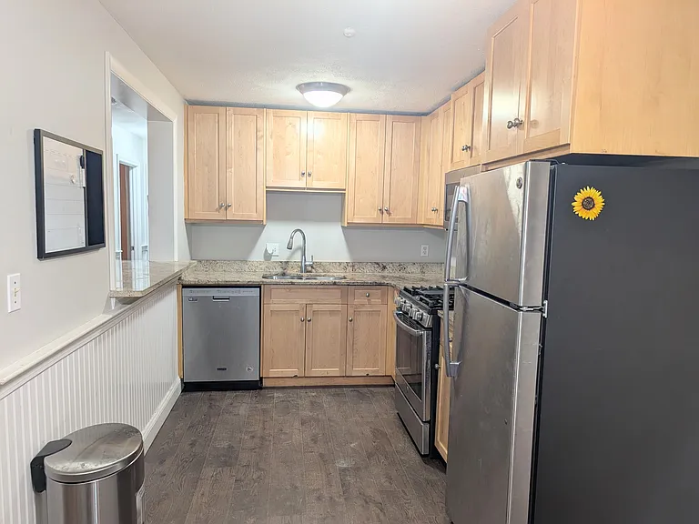 50 Colonial Dr #2 — Photo 6