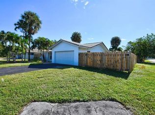 1060 NW 6th Ter #0, Boca Raton, FL 33486