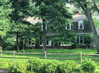 8502 Bells Mill Rd, Potomac, MD 20854