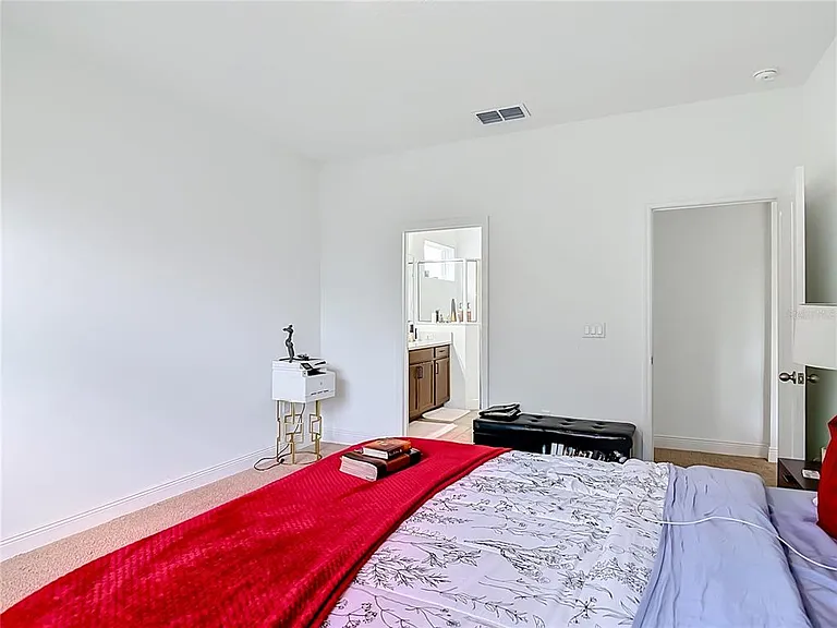 792 Hyperion Dr — Photo 30