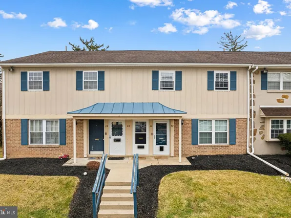 30 Kearney Dr, North Wales, PA 19454