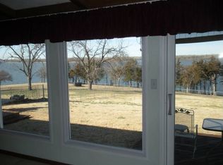 211 Lakeview St, Milford, KS 66514