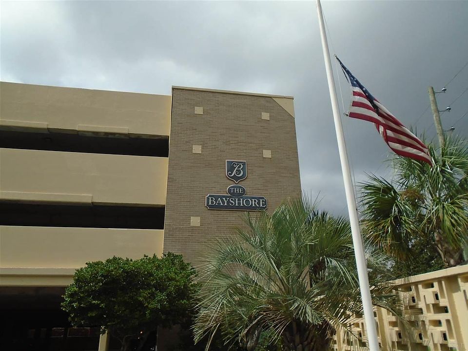 825 Bayshore Dr, Pensacola, FL 32507 Zillow