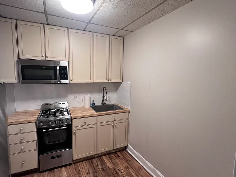 814 W Lancaster Ave #1 — Photo 7