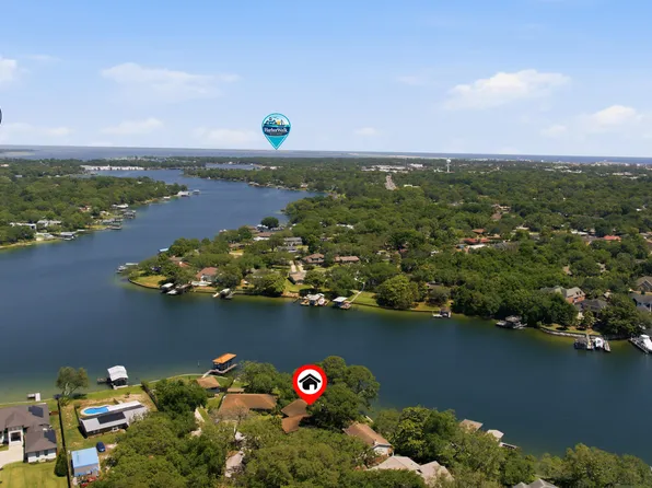 602 Cinco Terrace Ln, Fort Walton Beach, FL 32547