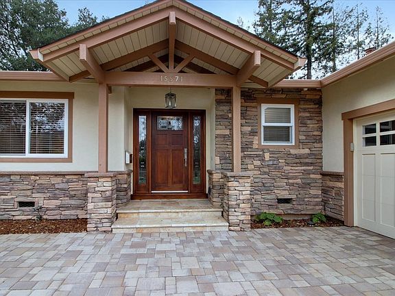 4th image of 15571 Flintridge Dr