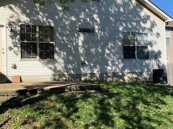 2nd image of 3845 Pinecrest Way