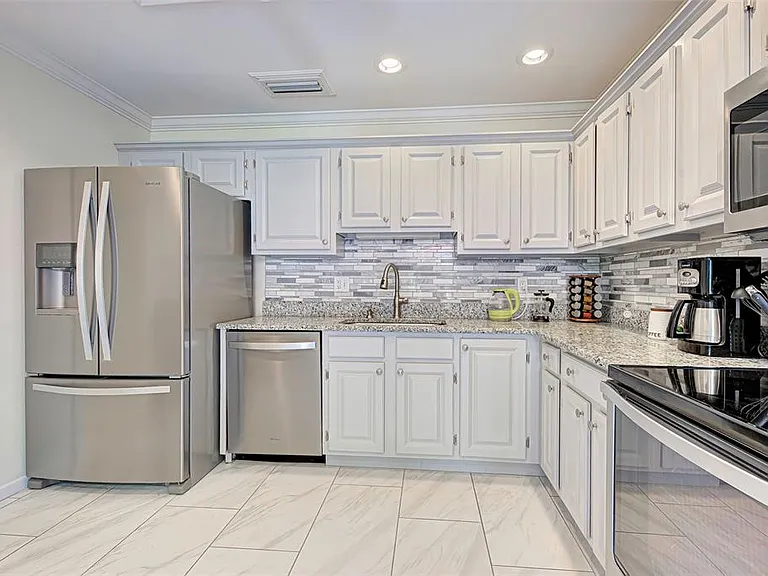 1740 Landings Blvd #39 — Photo 19
