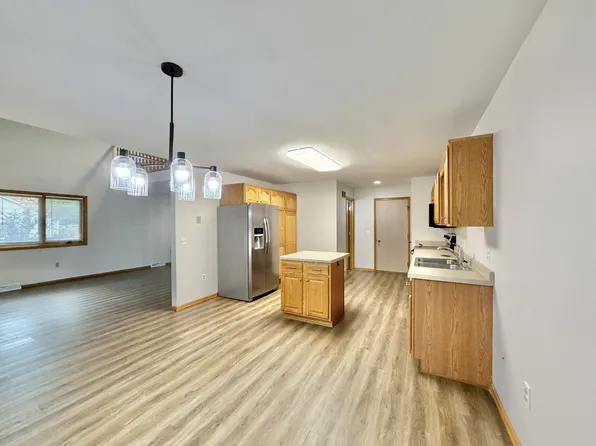 1116 Greig Trl, Stoughton, WI 53589