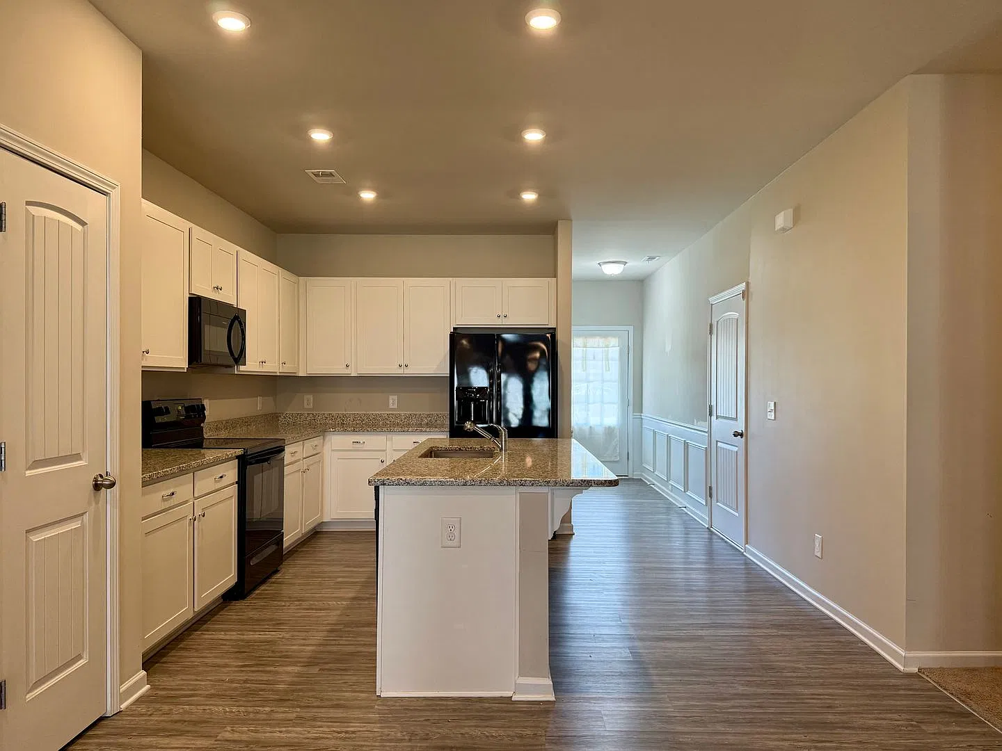 Smith - 31 Southfork Dr & 1 Westwillow Ln — Photo 3