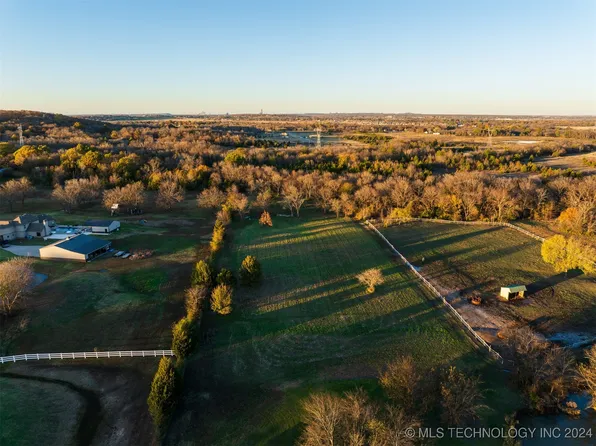 1 E 161st St S, Bixby, OK 74008