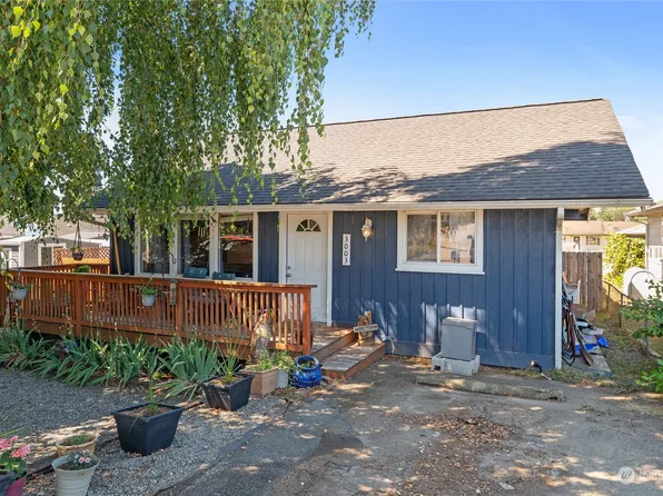 3003 Eagle Avenue, Bremerton, WA 98310