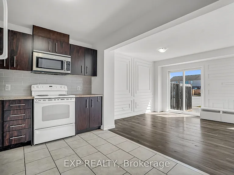 75 Prince William Way #6 — Photo 12