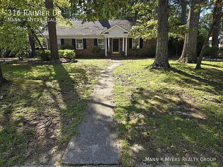 316 Rainier Dr — Photo 3