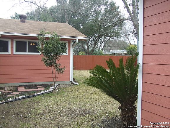 5th image of 4123 Treegarden Dr