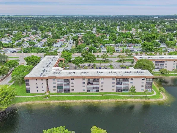 4940 E Sabal Palm #202, Tamarac, FL 33319