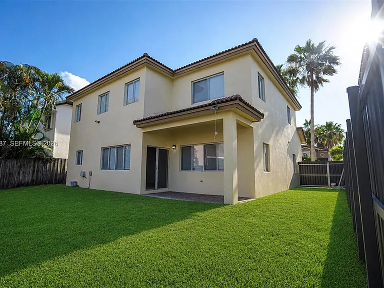 1751 SW 154th Path — Photo 21