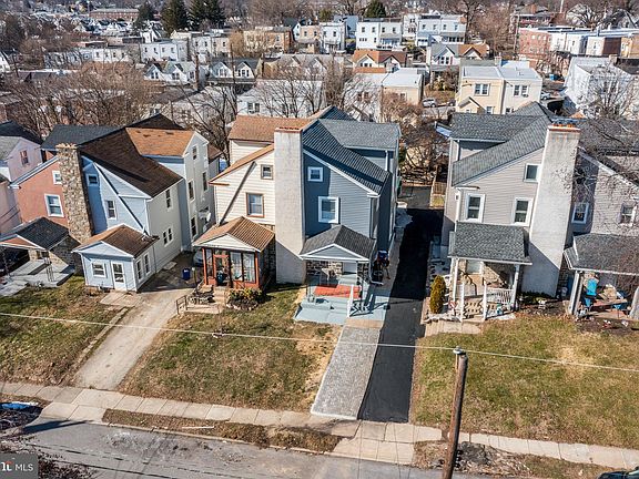2nd image of 3819 Albemarle Ave