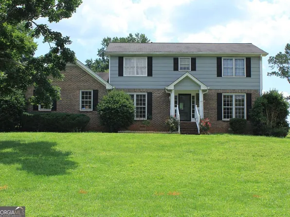 4814 Delgado Dr SW, Lilburn, GA 30047