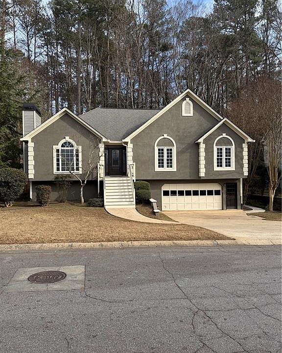 1st image of 3030 Wellcrest Dr NW