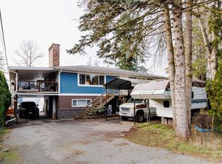 12045 261st St, Maple Ridge, BC V2W 2A5