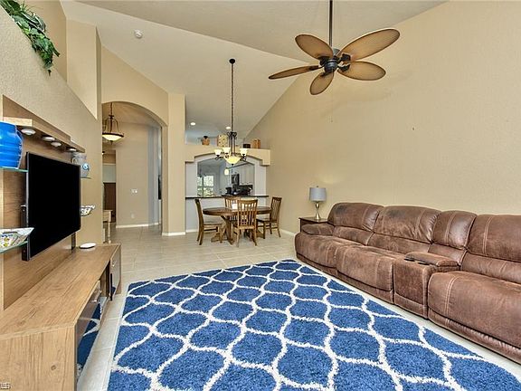 5th image of 8207 Ibis Cove Cir #S