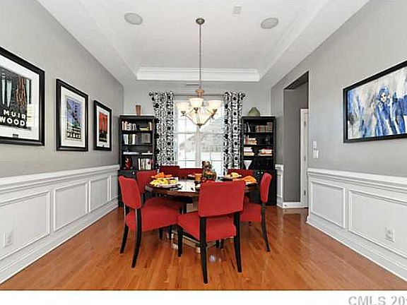 3rd image of 9821 Daufuskie Dr