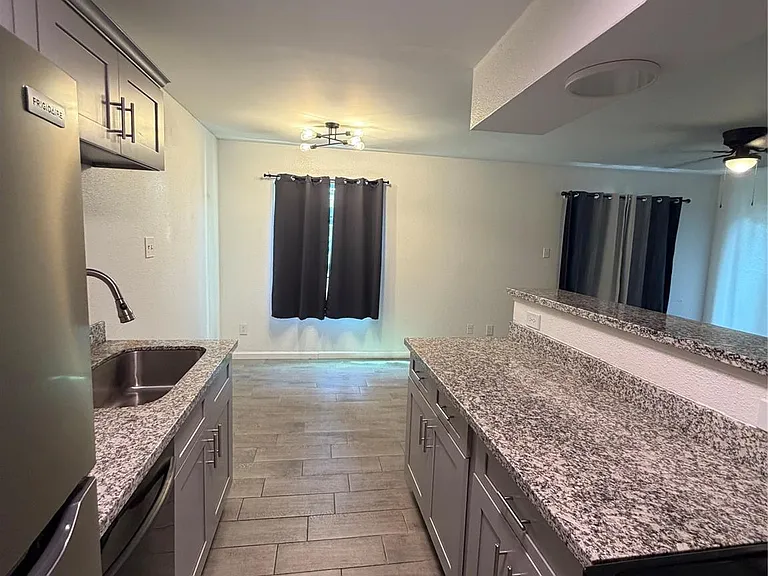 2750 Holly Hall St #1106 — Photo 4