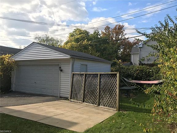 4th image of 1218 Hathaway Ave