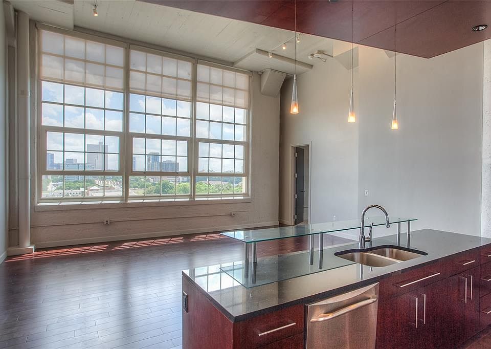 1st image of 2600 W 7th St APT 2740
