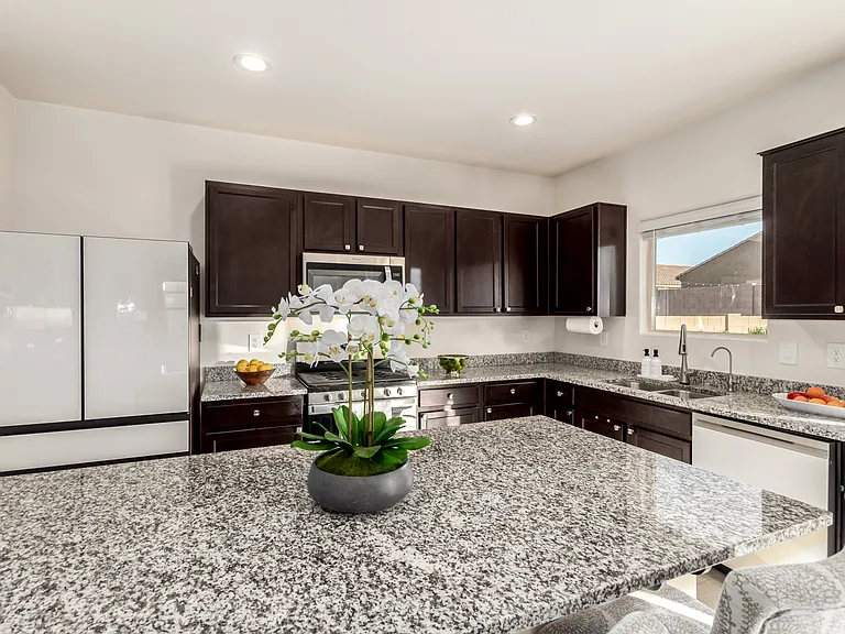 9265 W Tenaza Ln — Photo 34