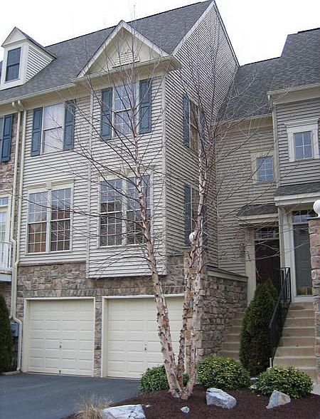 Award winning community, popular townhouse model