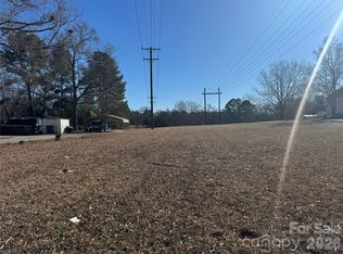 156 Pinckney St, Chester, SC 29706