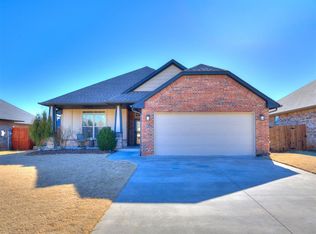 1736 W Trout Way, Mustang, OK 73064